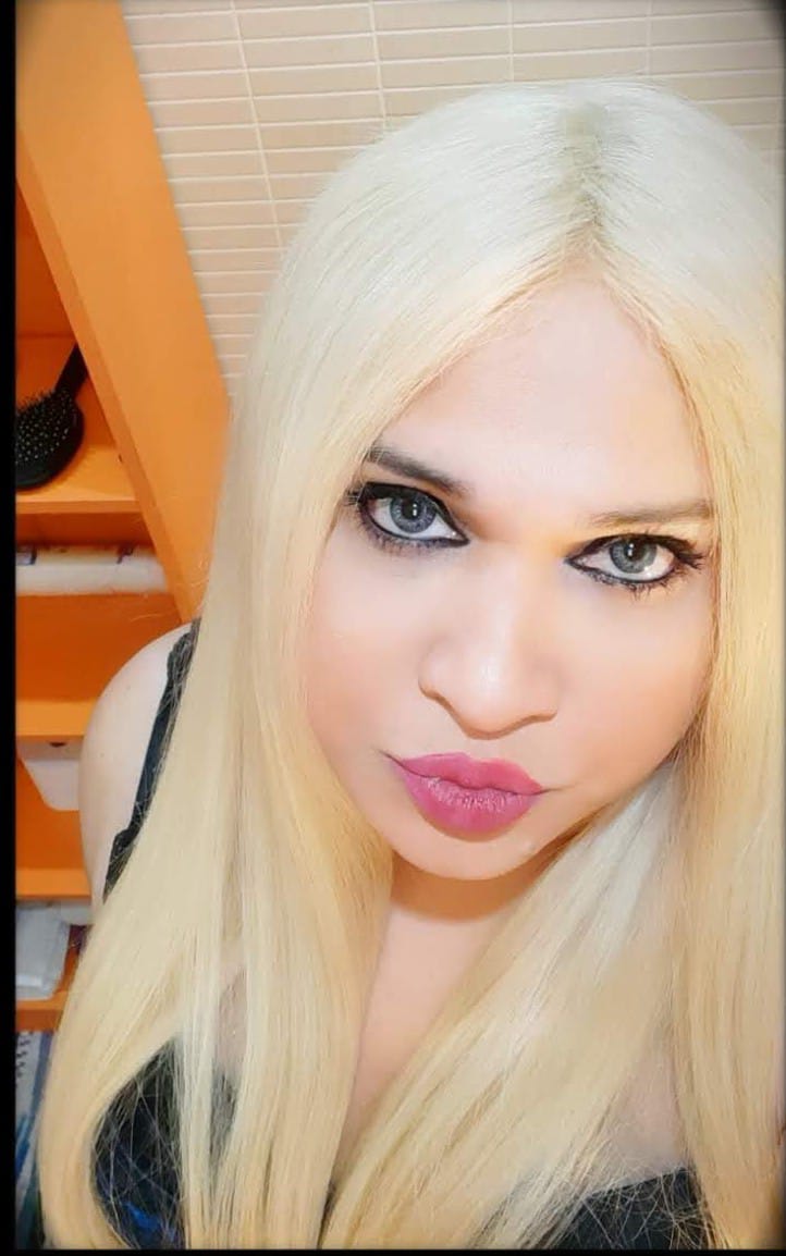 Trans hermosa joven nikol en villagarcia