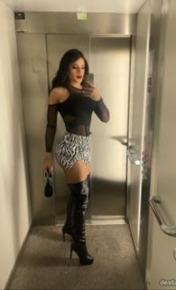 MELANNI  SOFÍA TRANS MORBOSA Y EXÓTICA