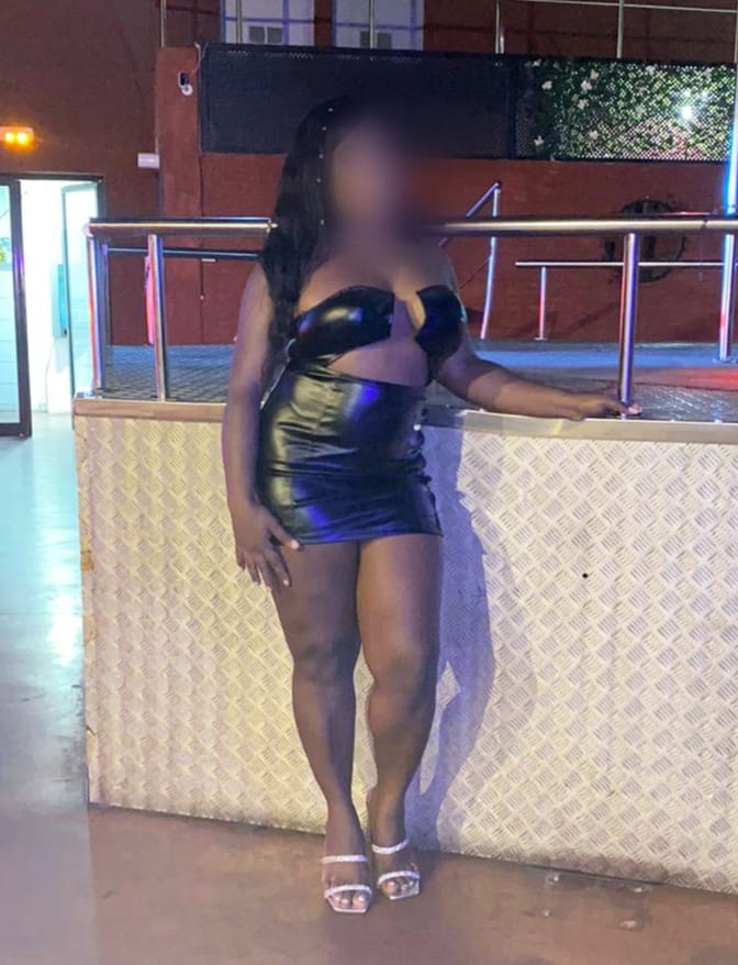 BELLA MULATA DE SANGRE LATINA MUY SENSUAL -GANDIA