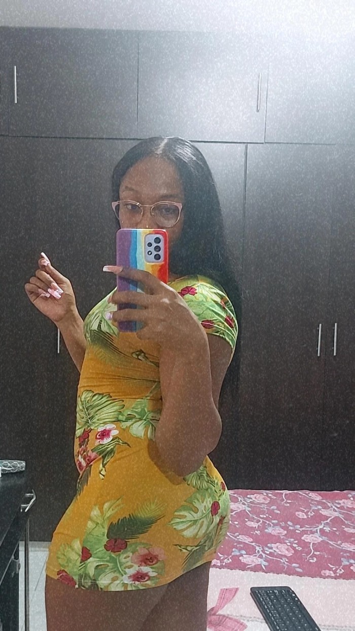 Trans colombiana muy femenina