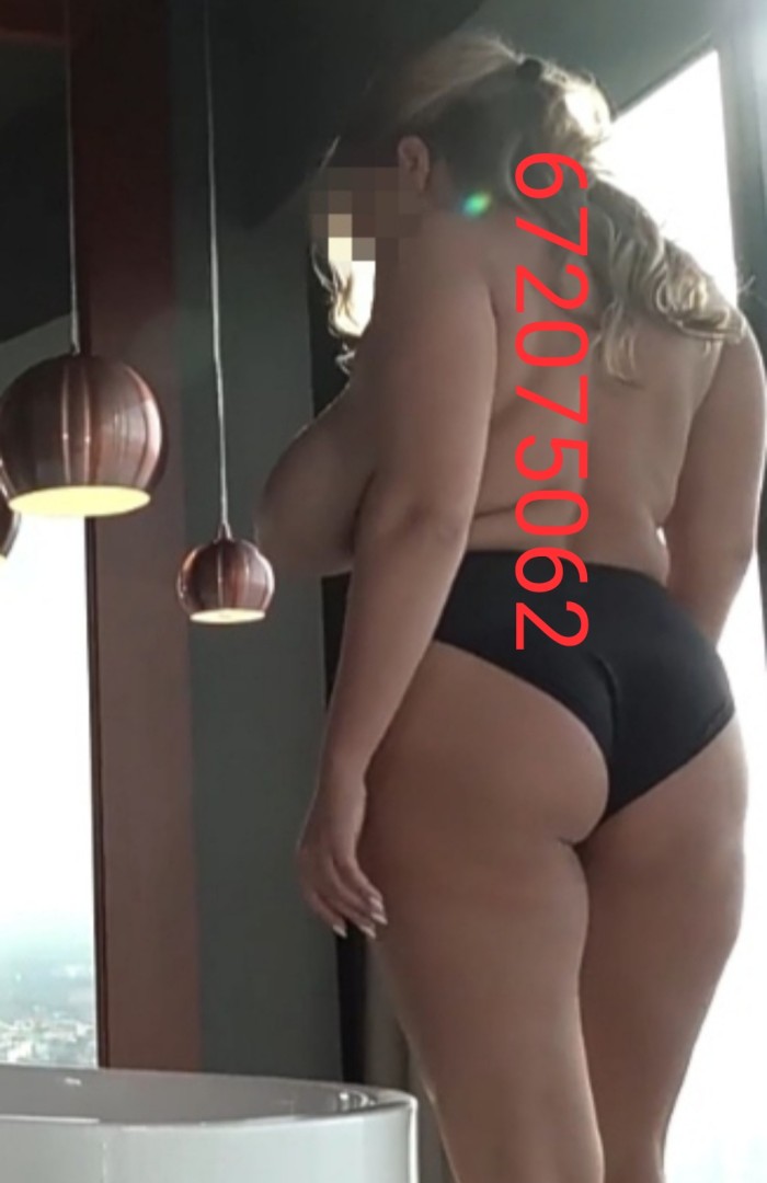 GORDITA MUY SENSUAL….. NUEVA EN LA ZONA