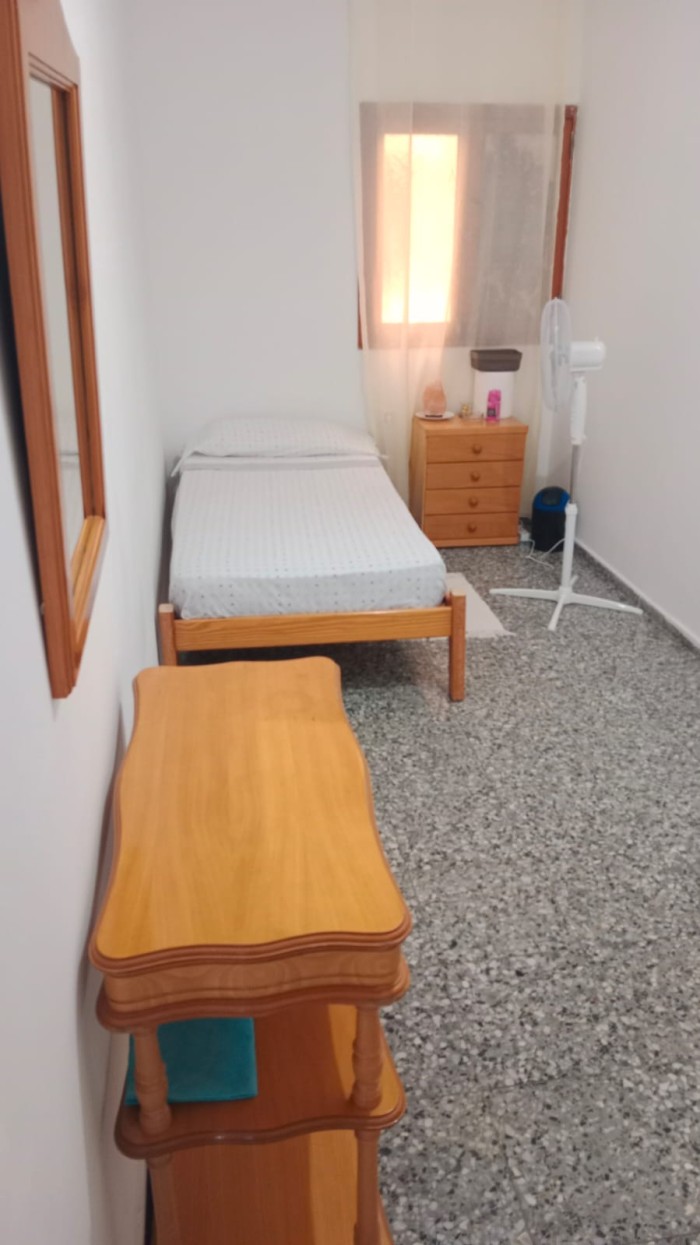 Alquiler de habitación en Vecindario – Comodidades y excelente ubicación