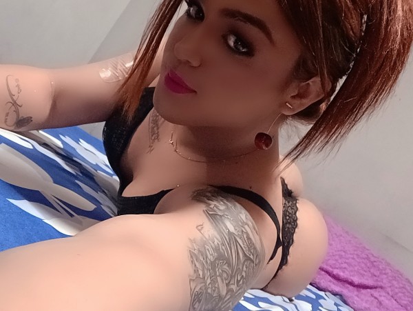 Chica tráns real de 24 en carabachel bajo