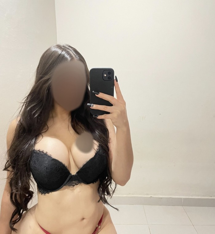 19 AÑITOS, COMPLACIENTE, TIERNA CUERPO NATURAL