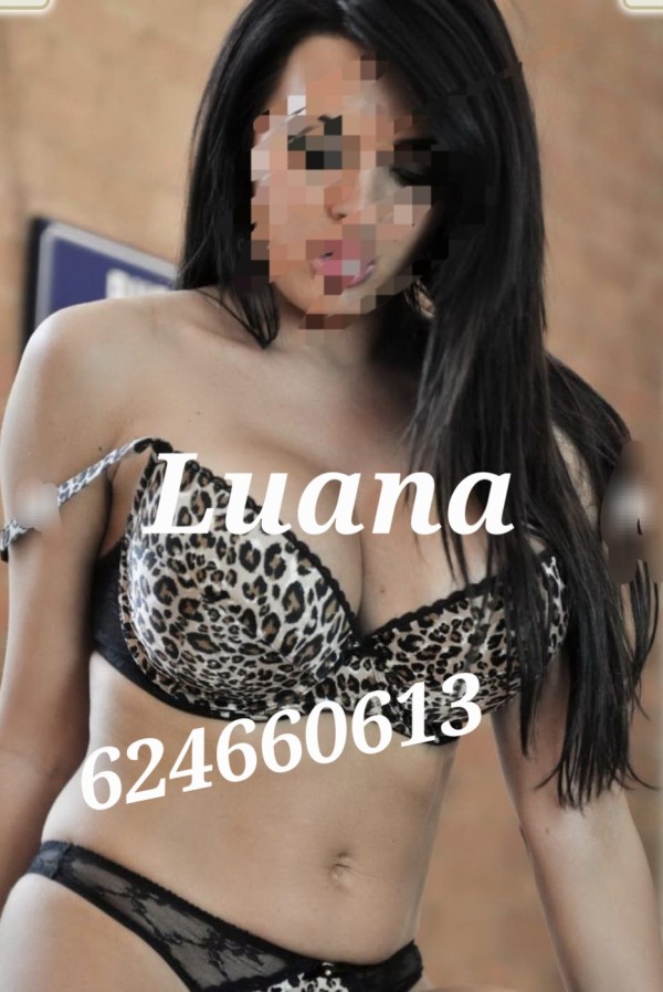 Novedad primera vez fiestera Luana