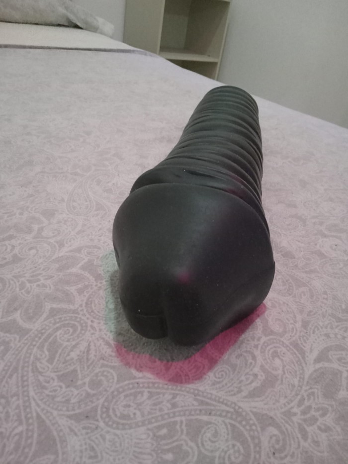 MI POLLA ES GORDA PERO SI QUIERES MAS TENGO DILDOS