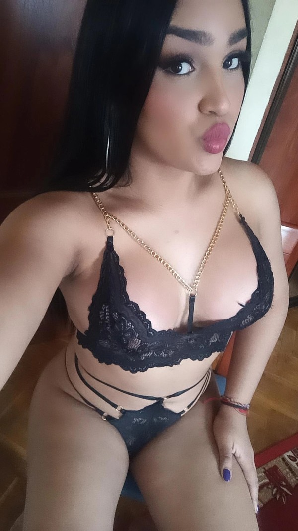 DE REGRESO MIS AMORES A OVIEDO TRANS FIESTERA Y DIVERTIDA MAJA