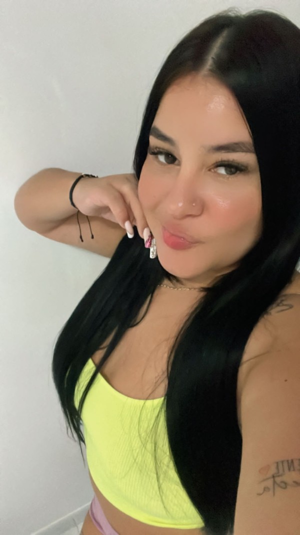 Diosa Latina VIP con Curvas de infarto La laguna