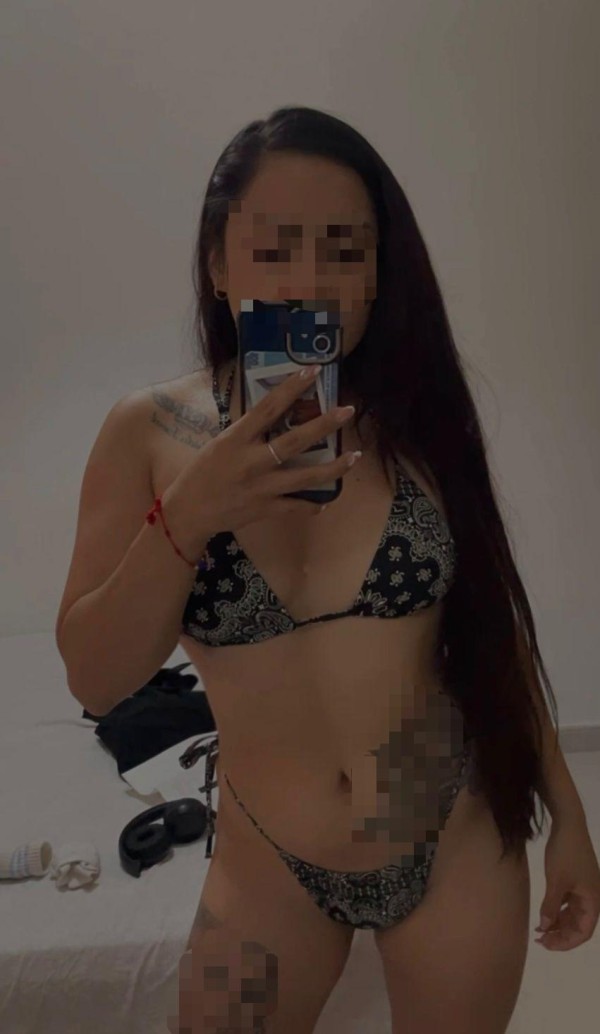 JOVENCITA MORENA PRIMERA VEZ FOGOSA Y FIESTERA  BB SOLO SALIDAS