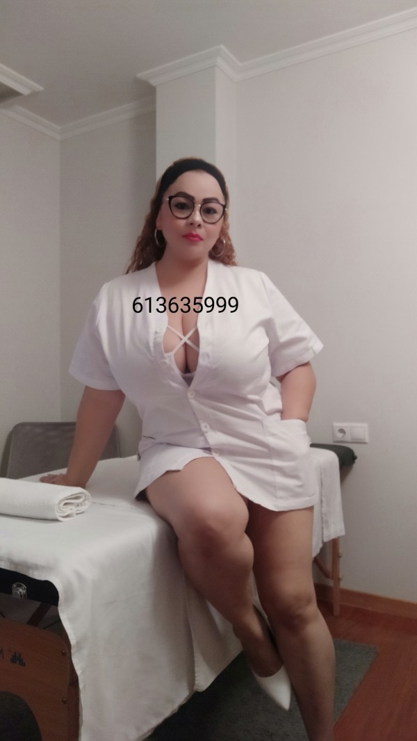 LINDA MASAJISTA PROFESIONAL POR CORUÑA…………..