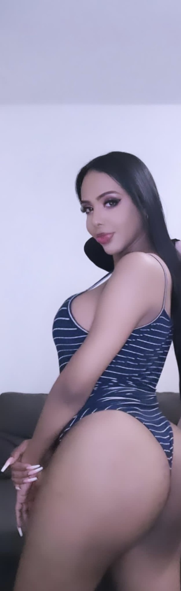 BELLA TRANS COLOMBIANA CACHONDA PARA TI