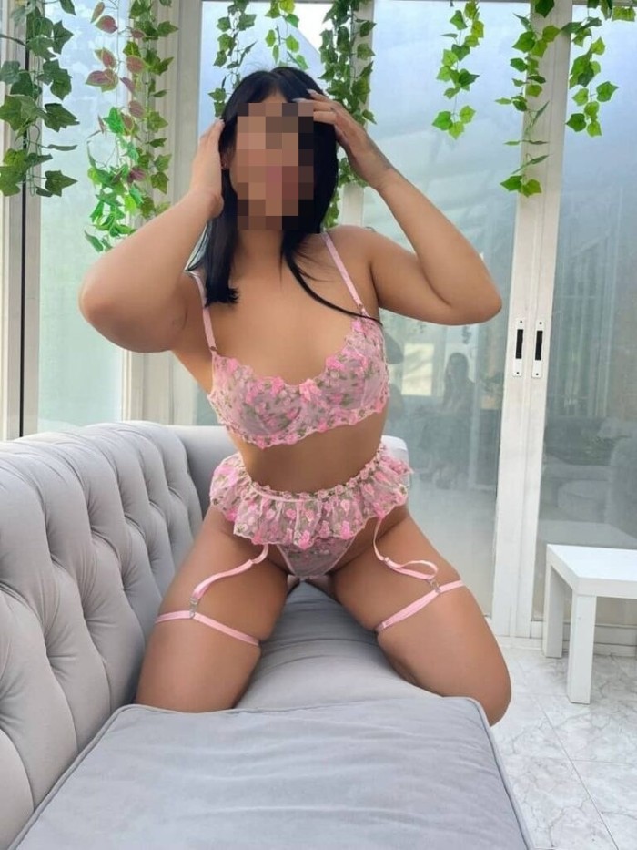 NEREA – LATINA GUAPA DISPONIBLE