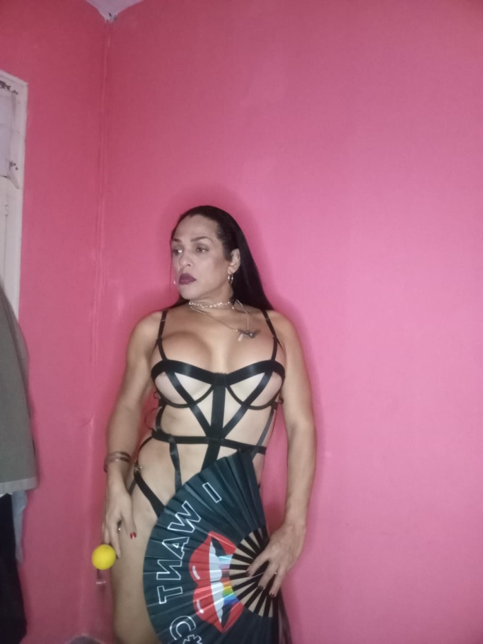 Leonela Suárez, 35 años, venezolana transexual en Vilafranca del Penedés