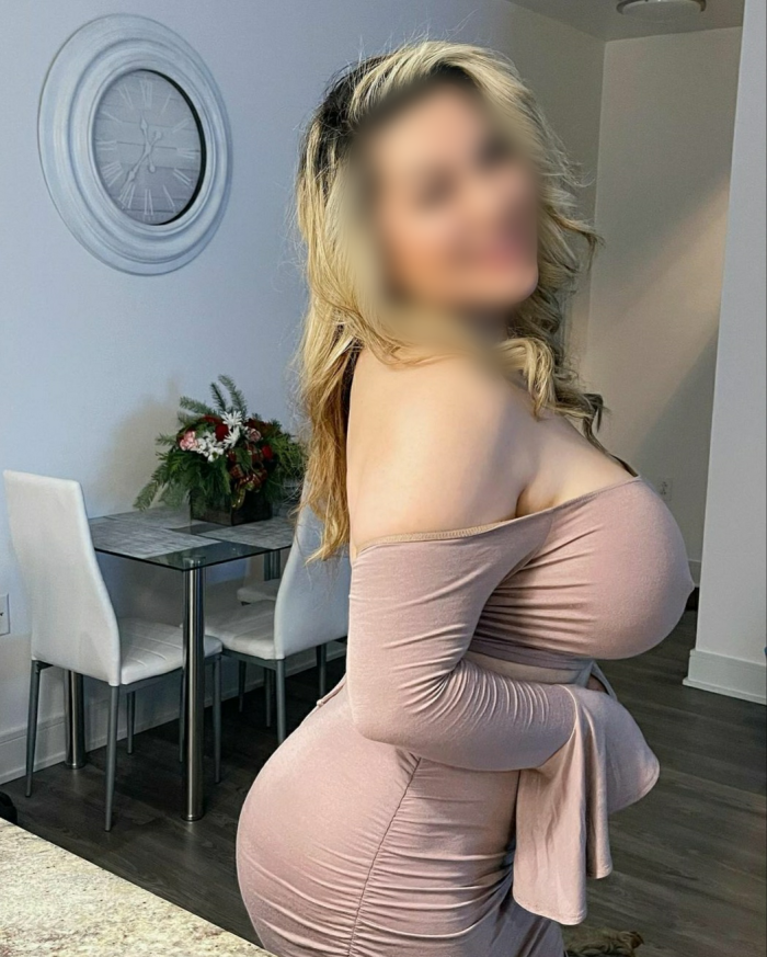 TU OPCIÓN PERFECTA MASAJE EN CAMILLA Y POLVAZO 50€