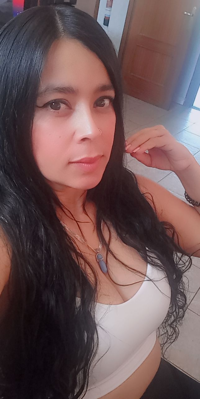 SENSUAL ARDIENTE COLOMBIANA EN PALENCIA TRAVIESA F