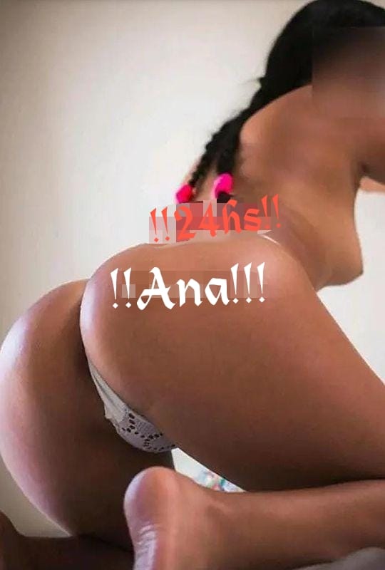 Ana cubana jovencita cachonda mojadita