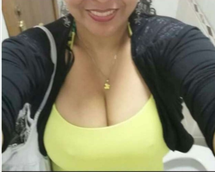 Belleza latina Claudia de Chile sexi 150 natural