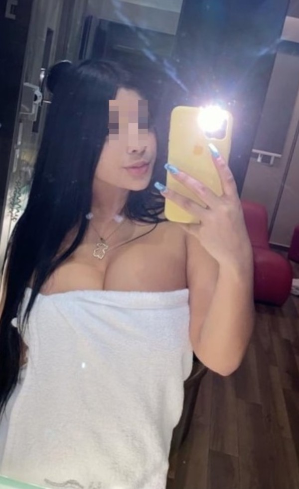 HOLA!! CHICA GUAPISIMA RECIEN LLEGADA A VALLADOLID