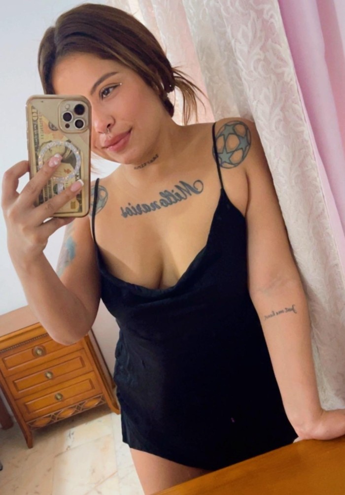 DIOSA LATINA SUPER MORBOSA-mamo a pelo deli en50€