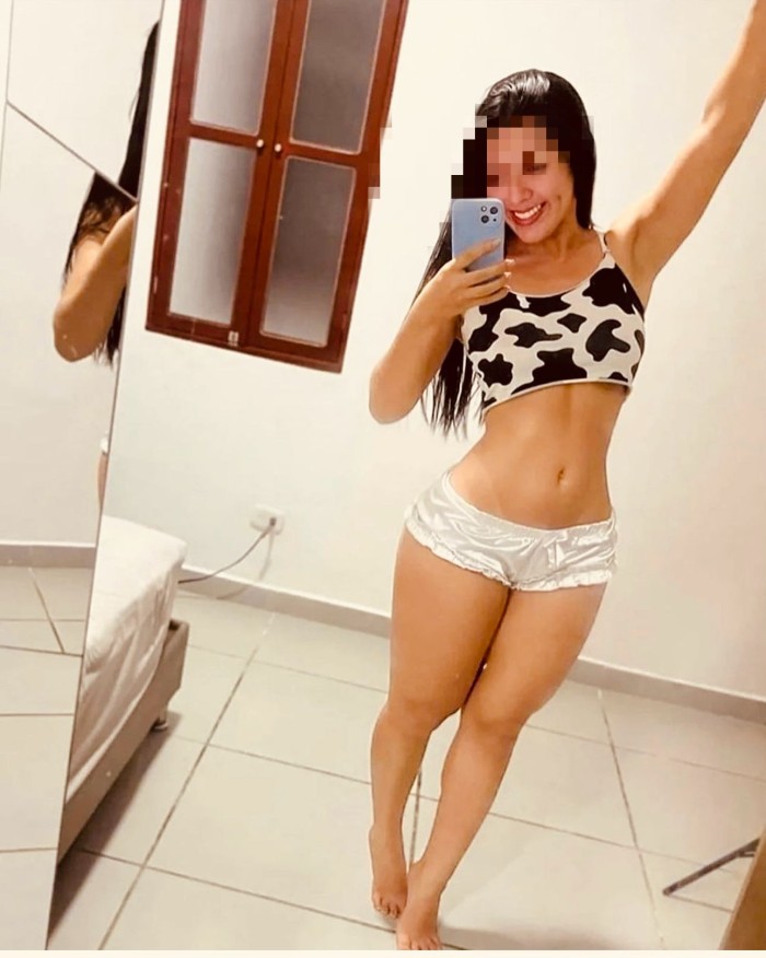 VEN Y DISFRUTA DE MI HERMOSO CUERPO