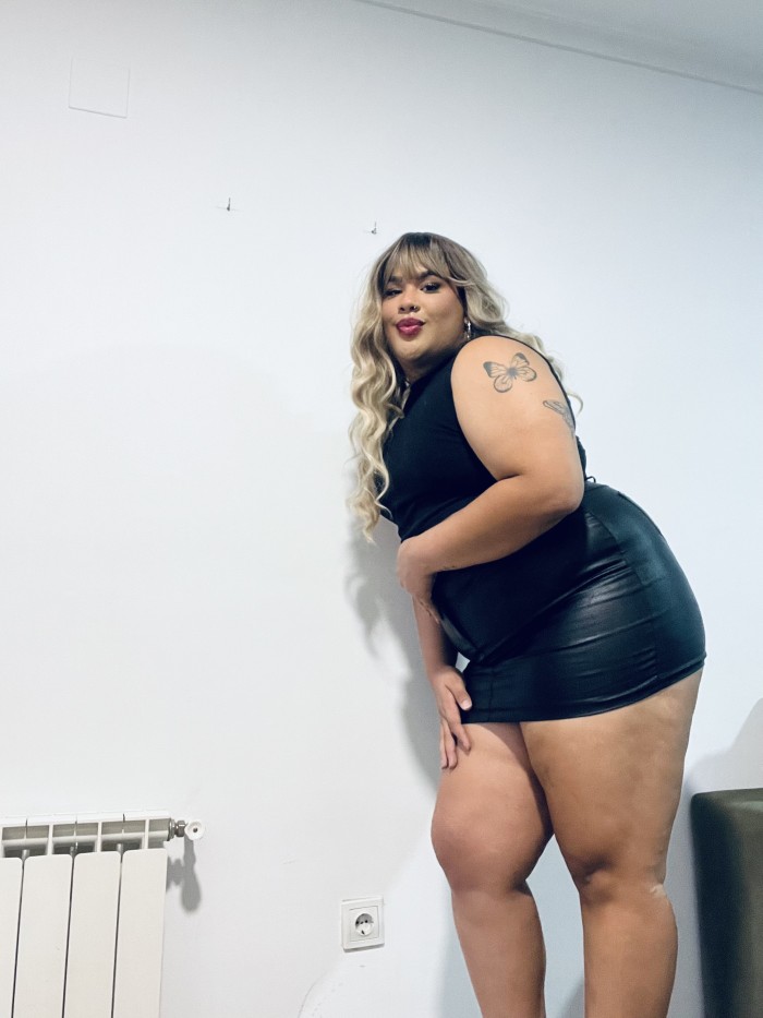 SABRINA CURVY DE NUEVO EN TU CUIDAD!!