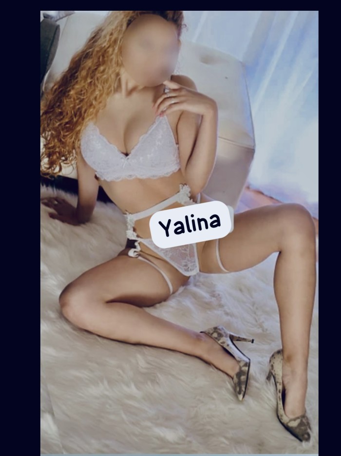 Yalina espectacular bombón Rubia