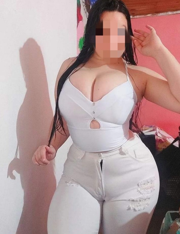 Hola amores soy una chica cachonda me gusta la fiesta