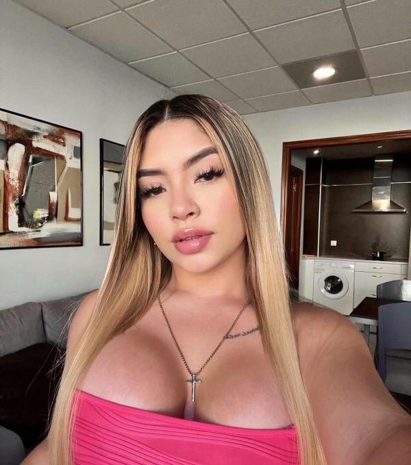 ESTEFANIA LATINA VICIOSA MULTIORGASMICA PRIMERA VEZ EN IBIZA