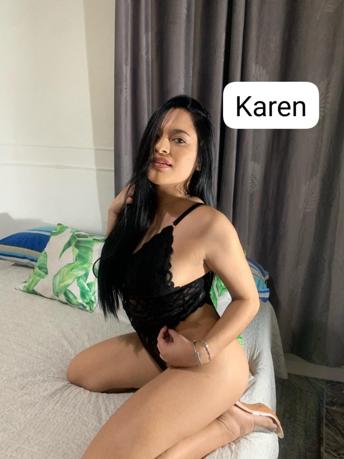 Me llamo Karen traviesa jovencita en Alzira