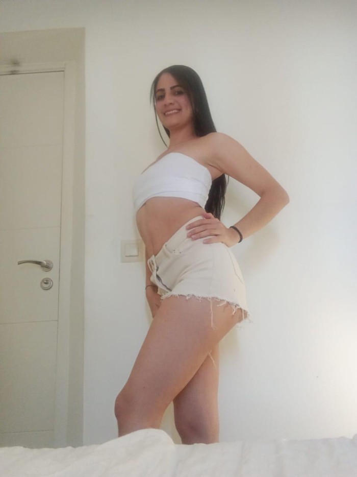 Venezolana jovencita adicta al sexo – Getafe