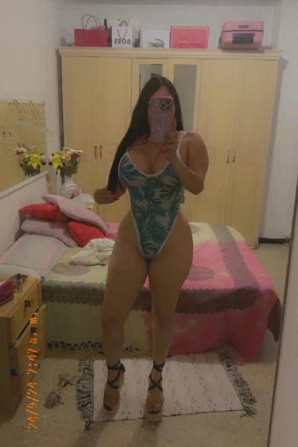 Zoe mujer  VIP ardiente y hermosa latina Santa Cruz