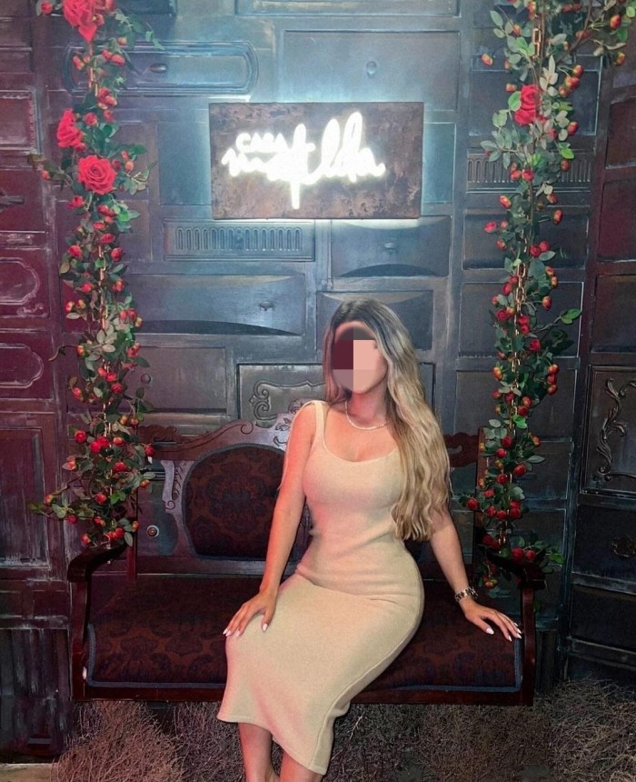 Latina CALIENTITA disponible 24/7