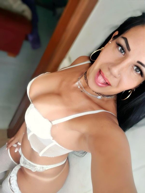 Aline trans escort top porno star