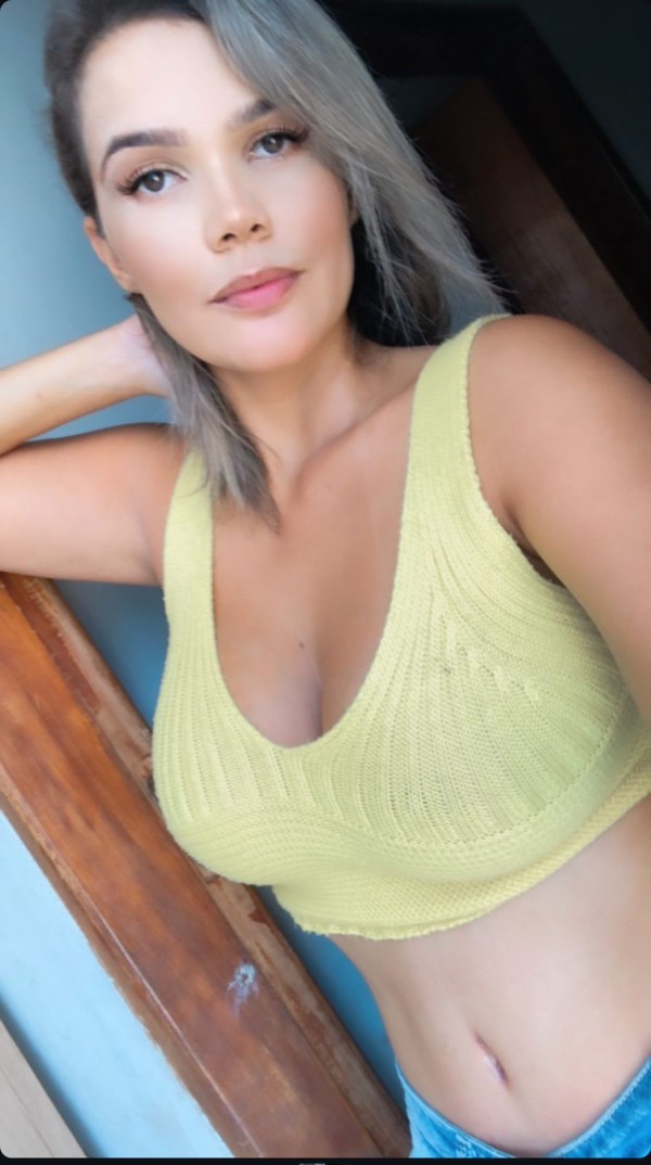 LARISSA SEXY BRASILEÑA HOT Y MUY GOLOSA