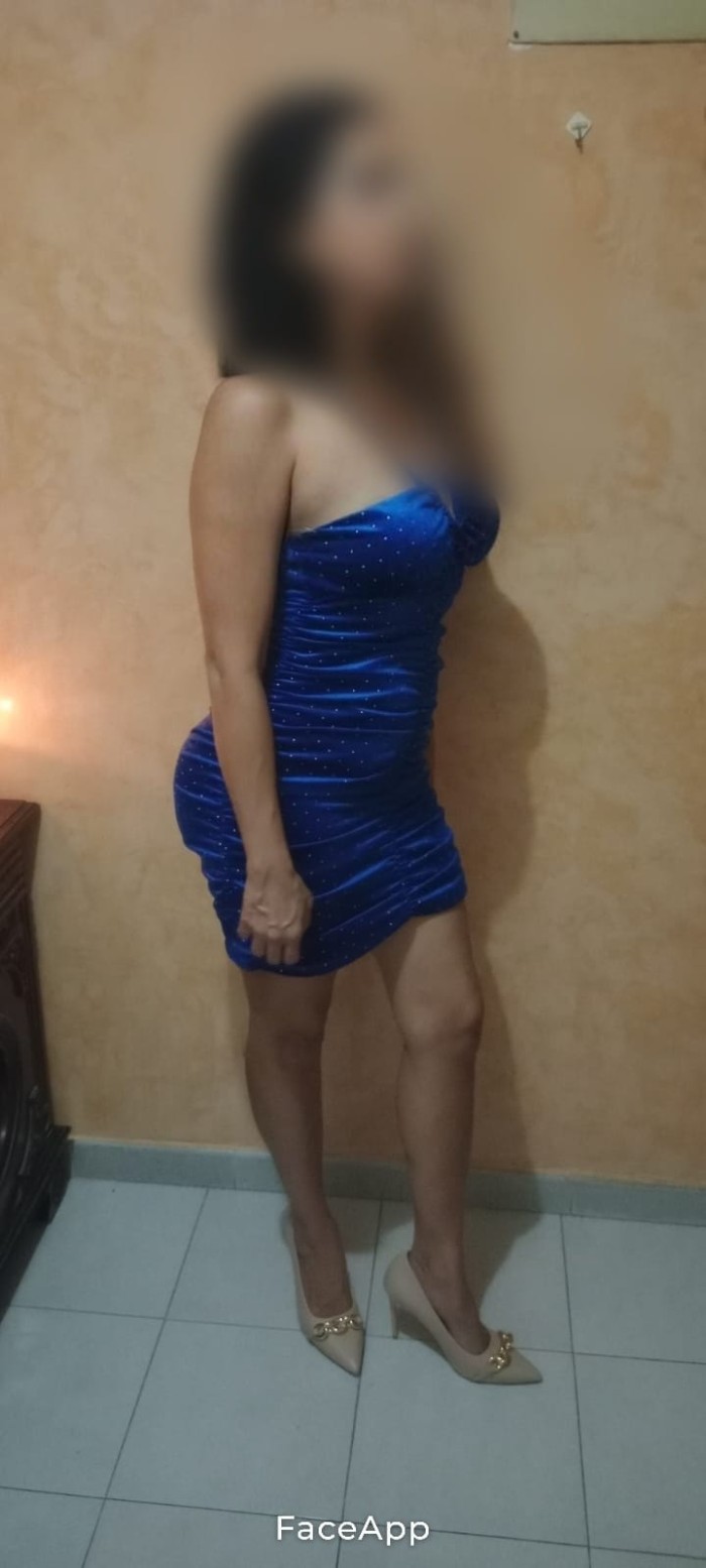 Seductora cariñosa mucho q dar nueva en Torrevieja