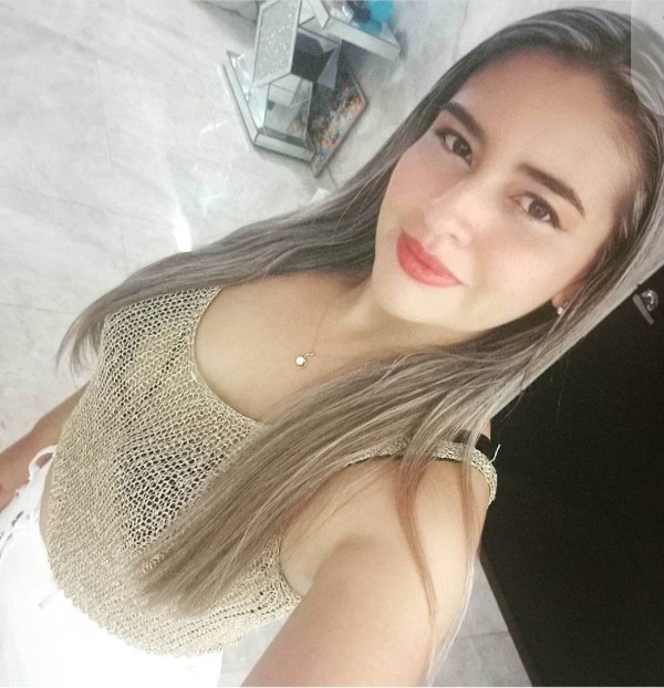 GUAPA JOVENCITA HAGO DE TODO CON AMOR