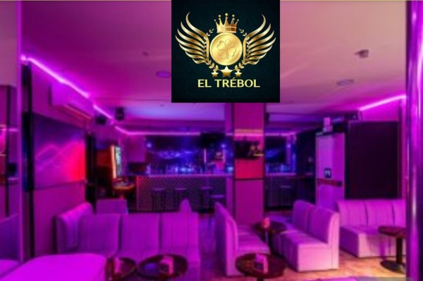 Se buscan chicas discoteca trebol