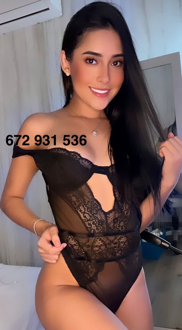 Guapísima jovencita latina NOVEDAD