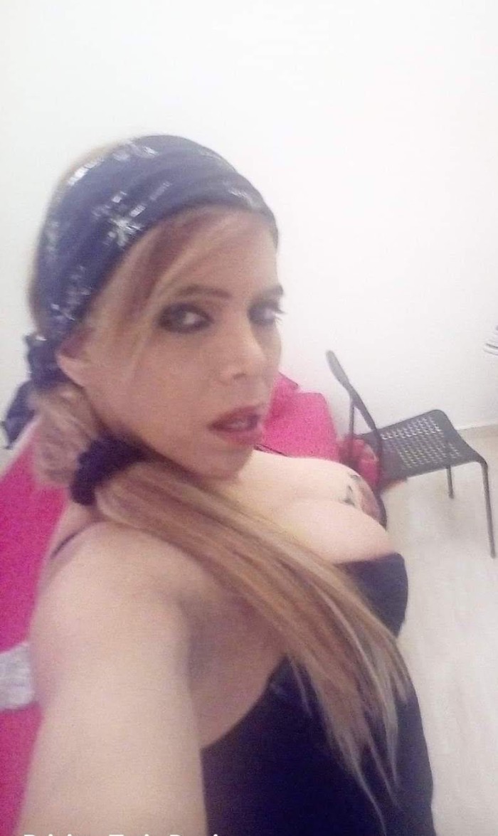 Disponible sin límites Kiray transexual colombiana