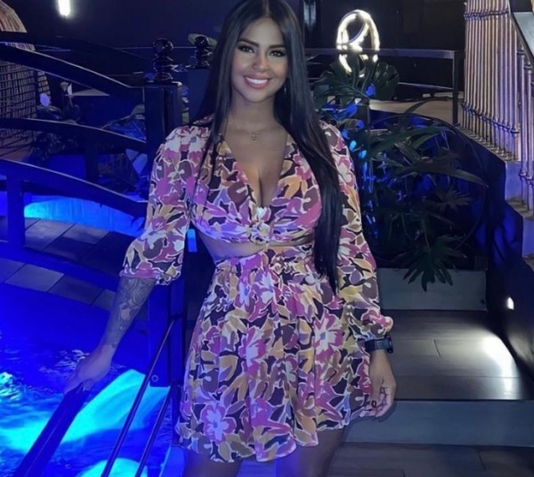 LINDA  MORENA MASAJISTA  ARDIENTE RECIÉN LLEGADA