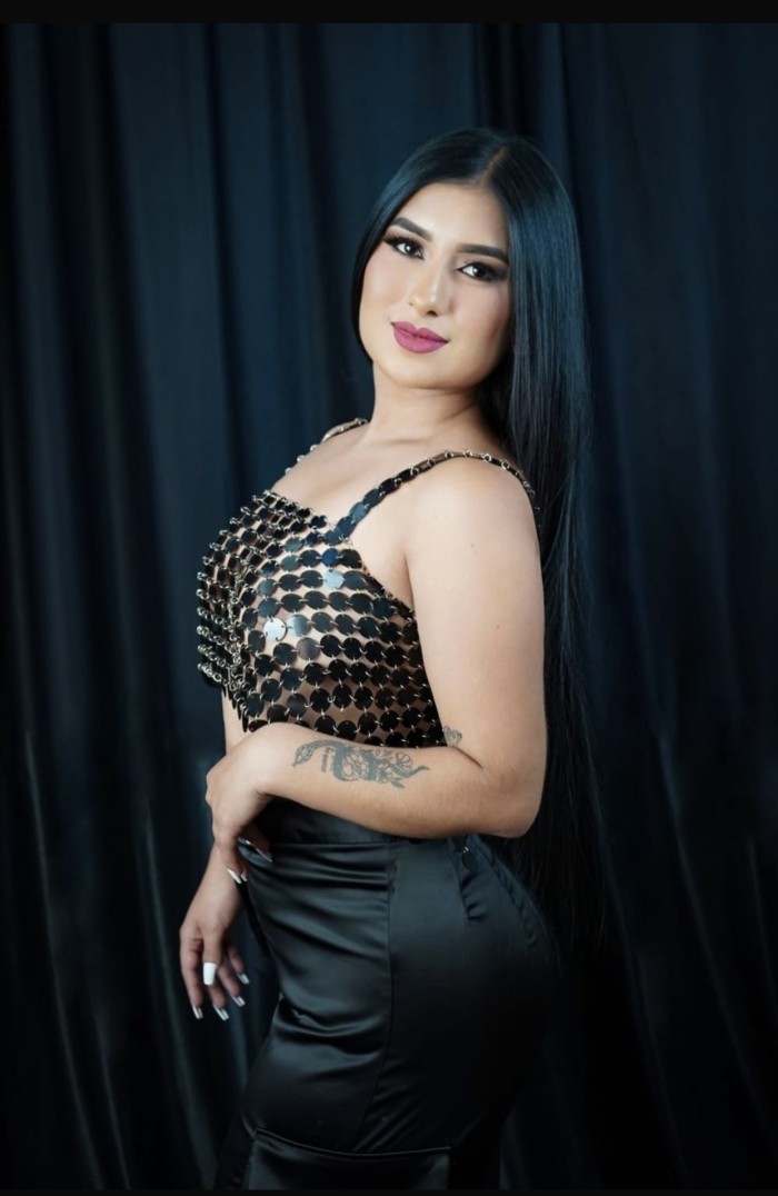 SOFIA MUÑECA CON CURVAS  PERFECTAS PARA TI NOVEDAD