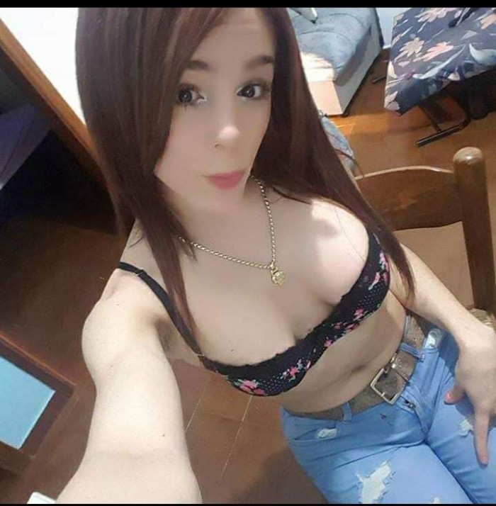 MUY IMPLICADA • LATINA • TRANS FEMENINA • REBECA