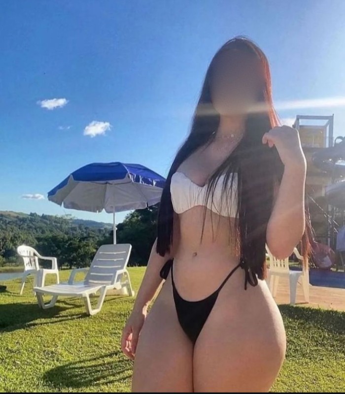 COLOMBIANA CON UN RICO CULITO