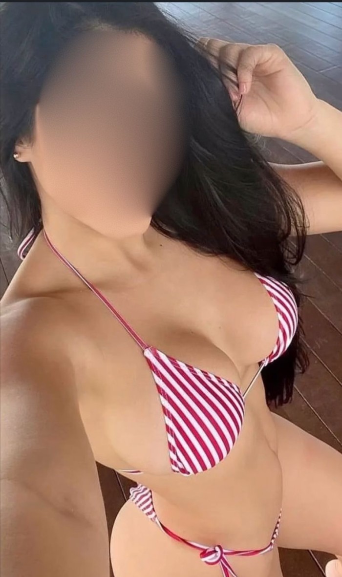 COLOMBIANA CON UN RICO CULITO