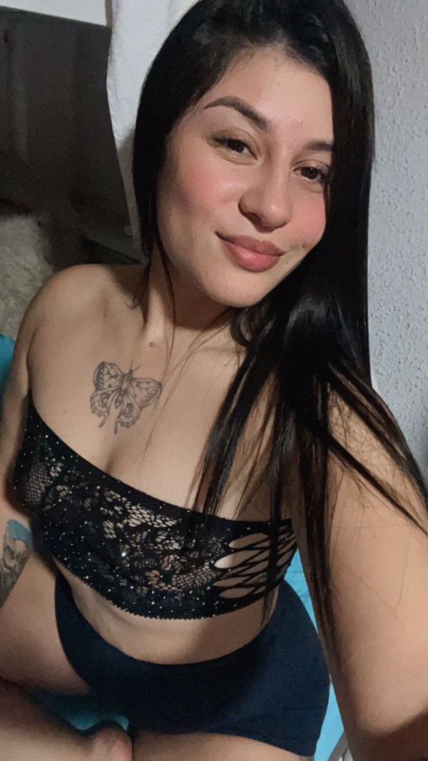 MIA DE NUEVO EN TU ZONA.. 621305907 FIESTERA