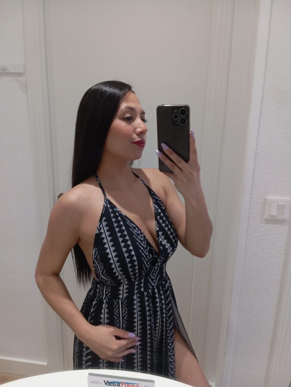 ISABELA , ARGENTINA JOVENCITA DE 24 AÑOS INDEPENDIENTE