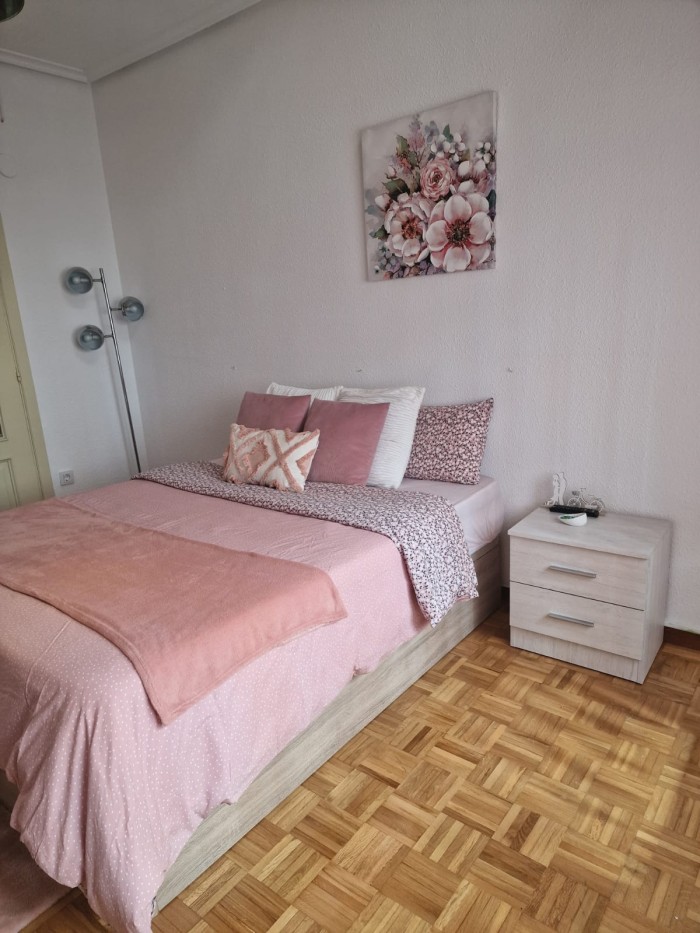 Exclusivas Habitaciones en LOGROÑO llámanos