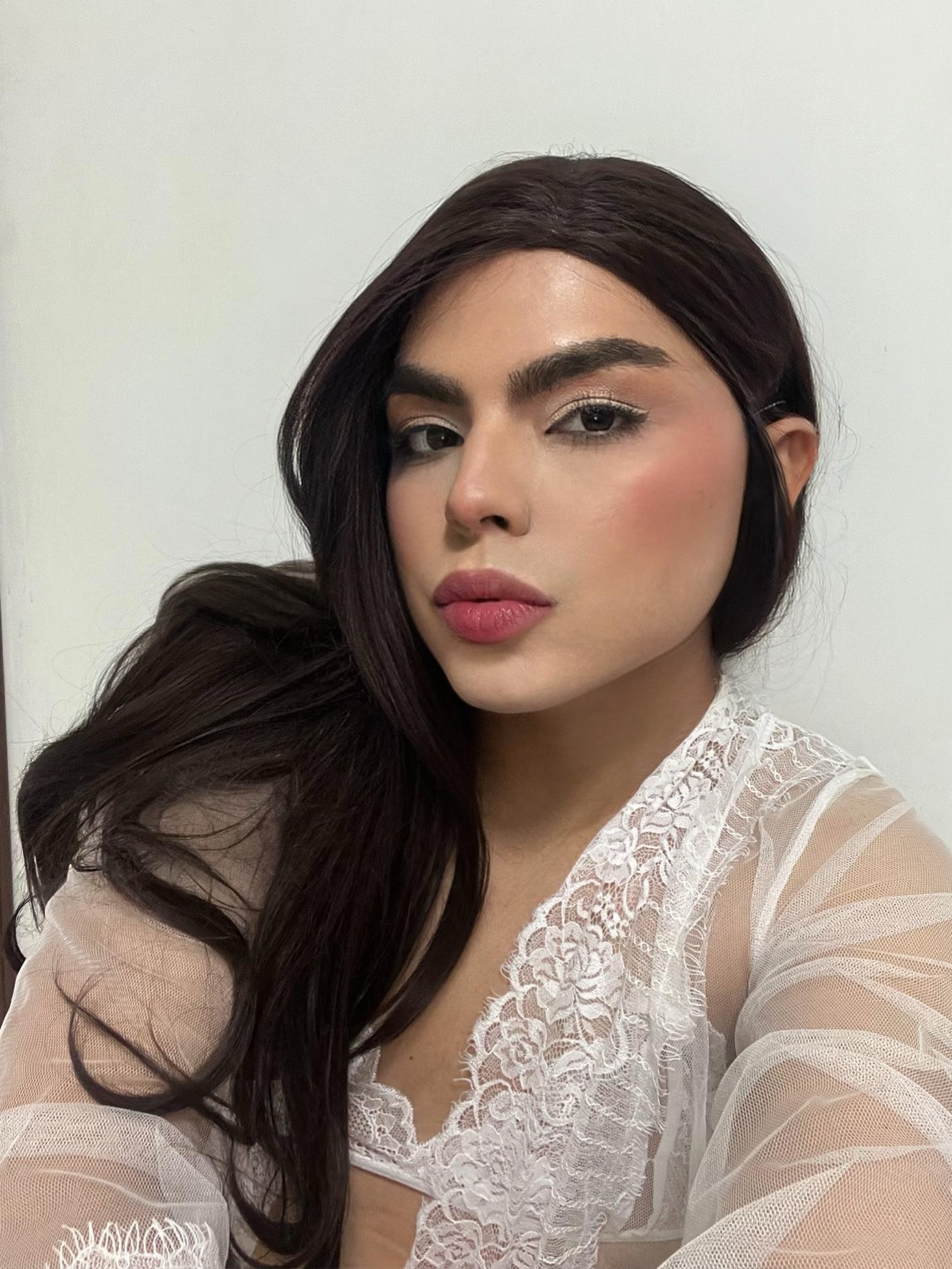 JOVENCITA TRANS MUY SENSUAL, PRIMERA VEZ EN VIGO