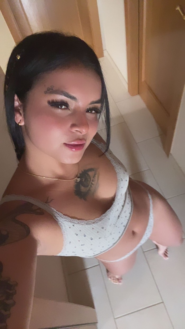 Deseo – Colombiana – 23 años en Elche