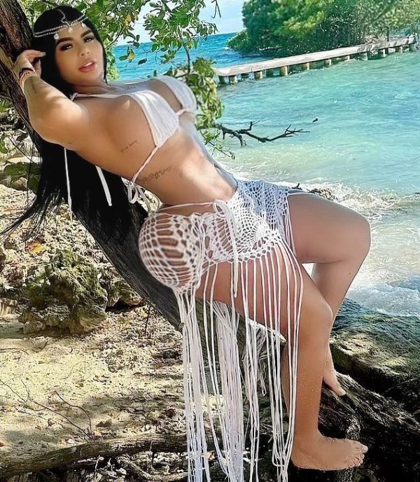 Tu Diablita  La muñeca de tus sueños cuerpo de diosa enérgica Ninfomana